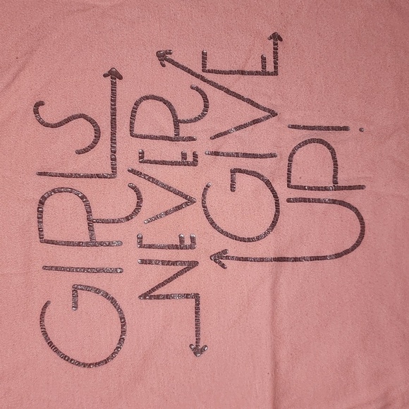 CAT & JACK Light Orange Short Sleeve Tee 'Girls Never Give Up' - Picture 2 of 4